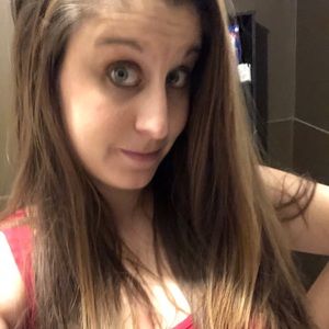 Meet your Posher, Kelie